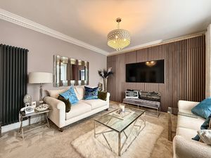 Photo 9- click for photo gallery